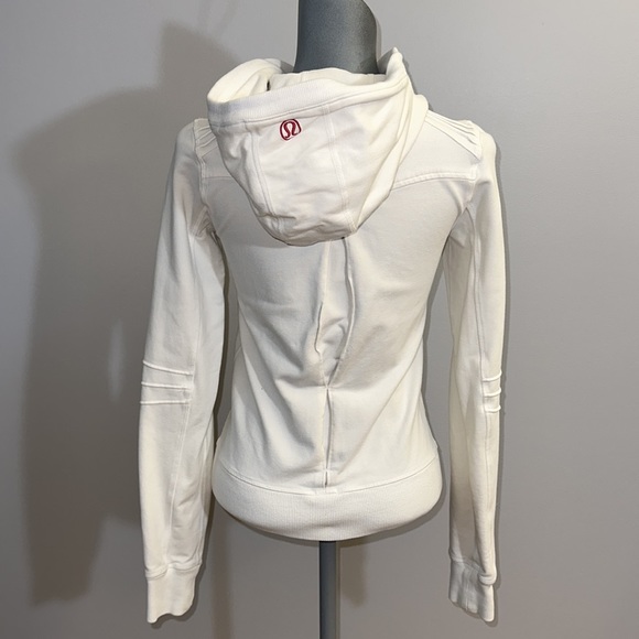 Lululemon Sanctuary Jacket - Picture 7 of 16
